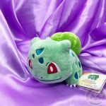 Peluche original del Pokemon Bulbasaur. Original de la linea Pocket Monsters, Sanei.