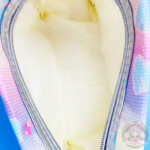 Primer plano del interior del neceser.