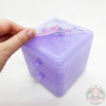 Organizador cerrado y muestra de la lamina superior.